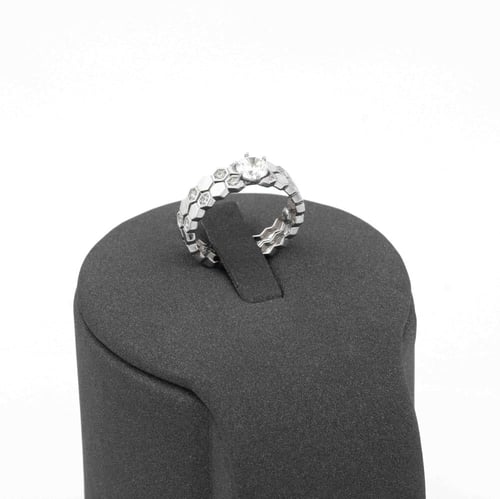 خاتم ذهب ابيض تصميم الماس m2390