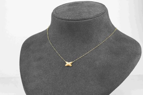 عقد ذهب تصميم صدفي