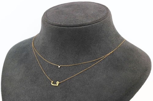 شوكر ذهب دورين بتصميم حرف مع النقاط