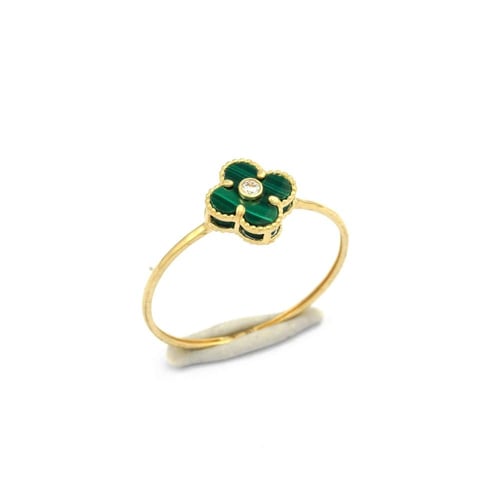 خاتم ذهب تصميم الماس مع فص احمر جميل عيار 18