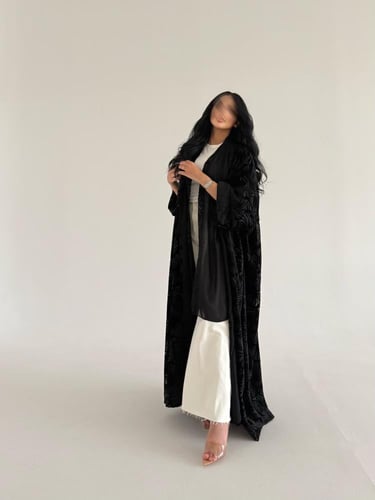 مخمل كوري مع شيفون ربع بشت