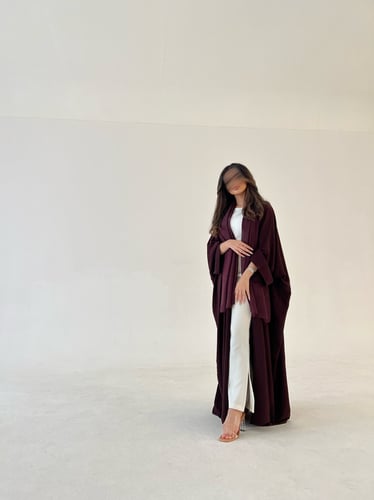 كريب نص بشت أكمام واسعه