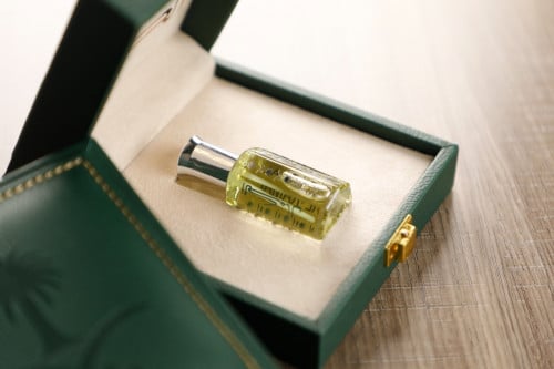 دهن الورد الطائفي ( تولة كاملة ) شامل الضريبة