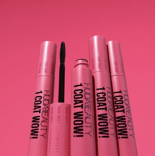 هدى بيوتي | ون كوت واو! Huda Beauty | 1 Coat Wow!