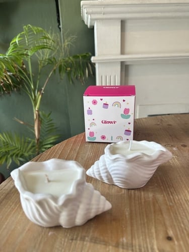 Shell candle