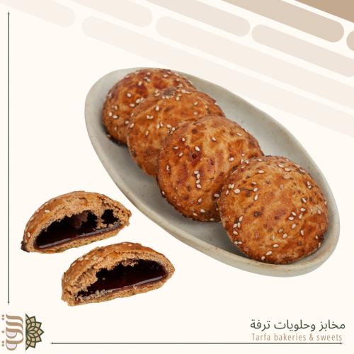 كليجا الدبس والزعتر