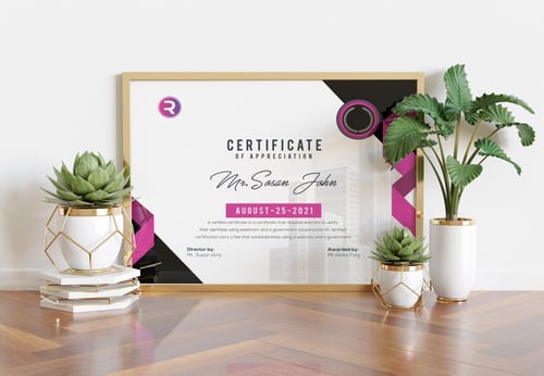 شهادات بأنواعها