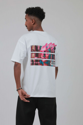 تيشيرت اوفر سايز أبيض S-156 بطبعة “STREET WEAR”
