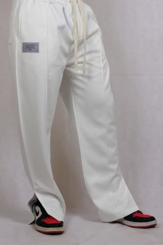 بنطلون اوفر سايز ابيض