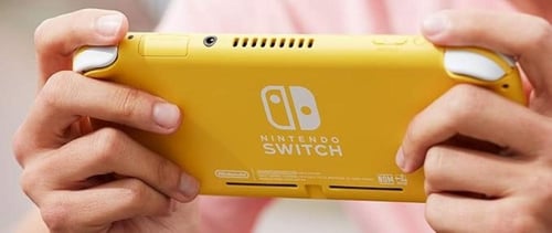 نينتندو سويتش لايت - اصفر