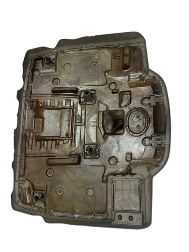 غطا مكينة لكزس 460