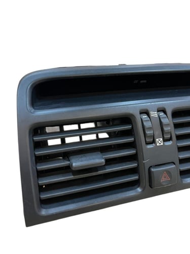 ريشة مكيف لكزس 400 97