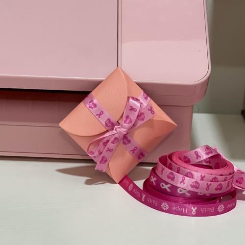 هدية لطيفة مع حلق