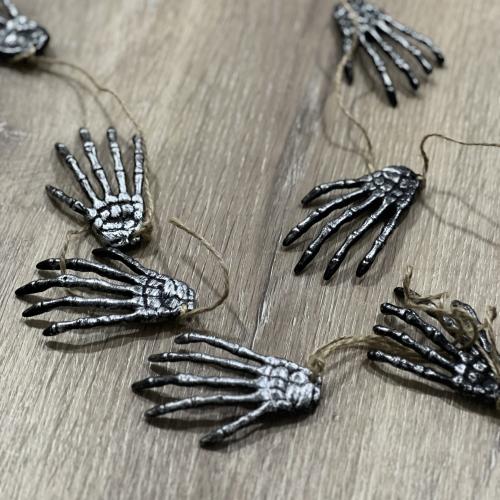 تعليقة ديكور طويلة