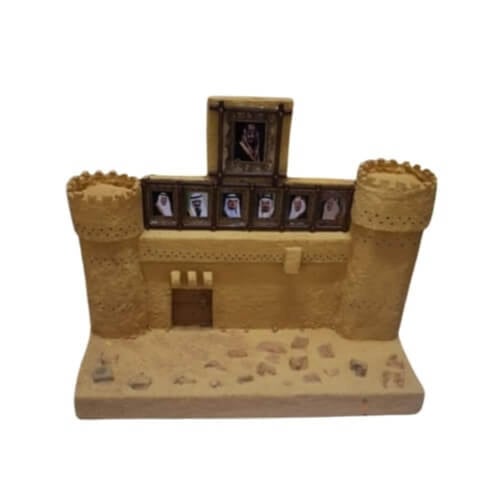 مجسم قصر المصمك الملك عبدالعزيز
