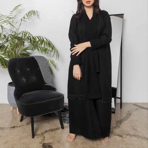 عباية سوداء ملكيN1031