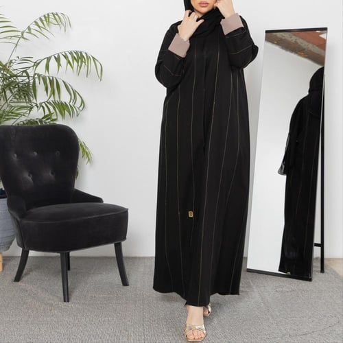 عباية سوداء كلاسيك N1028