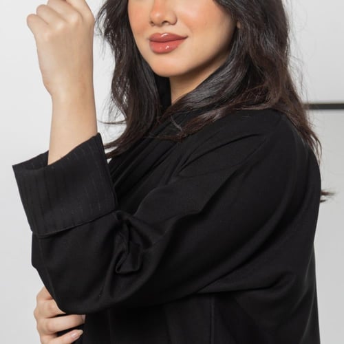 عباية كريب سوداء سادة N1005