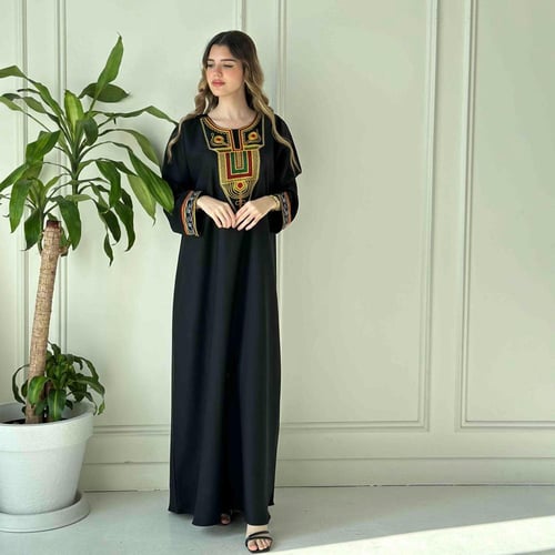 عباية يوم التأسيس انيقة 7024