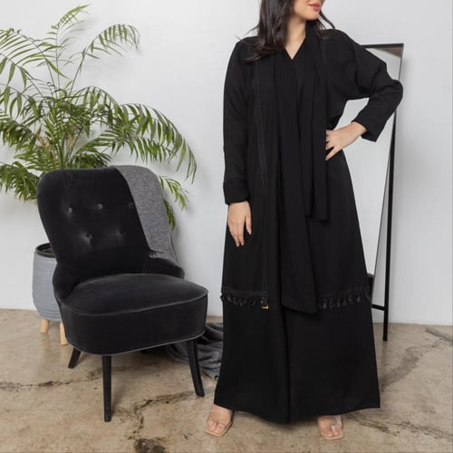 عباية سوداء ملكيN1031