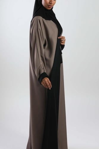 عباية دبل فيس باللونين الأسود والبني 5052