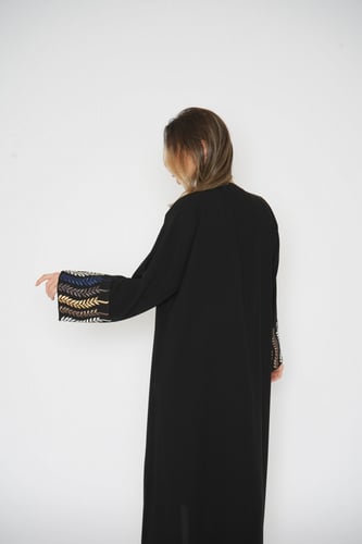 عباية سوداء بكلفة بالاكمام 6033