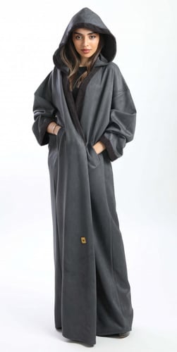 عباية شتوي قماش شامواة بأطراف من الصوف 5070