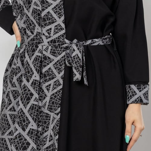 عباية طبقتين قماش كريب وقماش لينن ياباني M3001