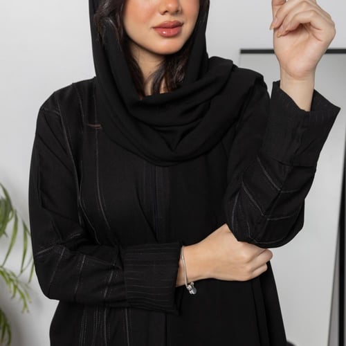 عباية سوداءسادة مقلمة N1071