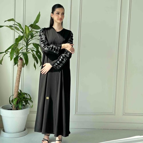 عباية سوداء راقية للمناسبات والطلعات 7017