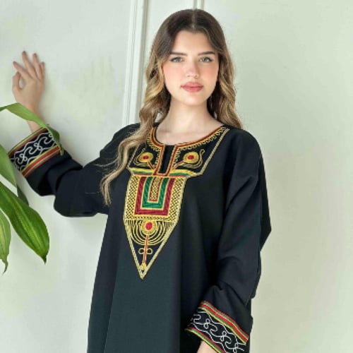 عباية يوم التأسيس انيقة 7024