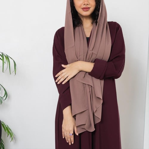 عباية ملونة للسفر عودي دم الغزال موديل Z2002