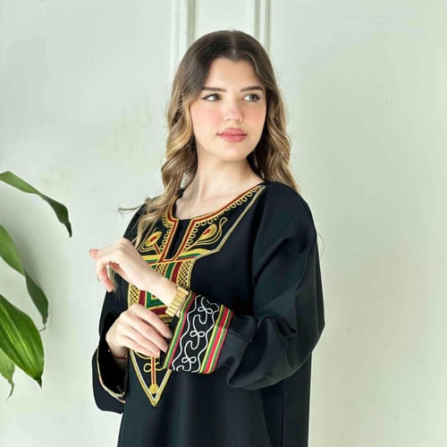 عباية يوم التأسيس انيقة 7024