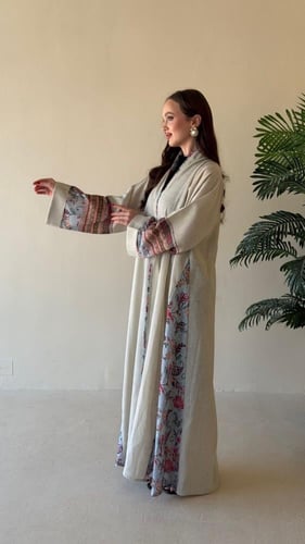 عباية الياقوت