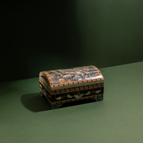 صندوق فاخر مطّعم بالصدف البحري الفاخر