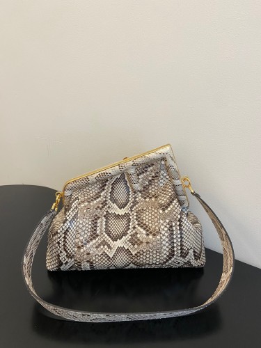 FENDI Kim