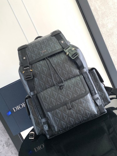 Dior Hit the Road