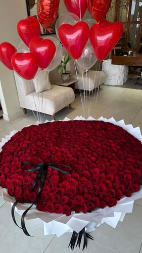 باقة 1000 ورده