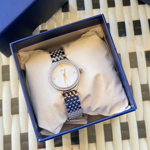 ساعة نسائية 506