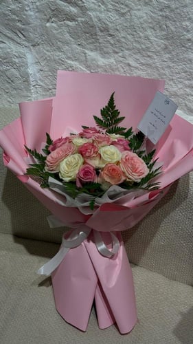 باقة ورد بينك