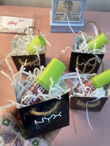 توزيعات قلوس بالحبه