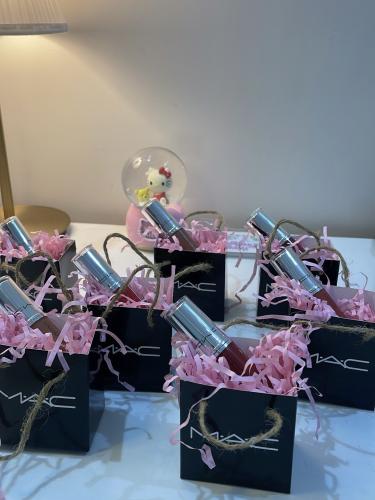 توزيعات روج بالحبه عشوائي