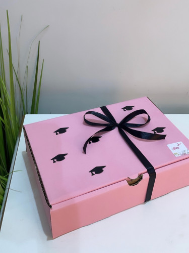 بوكس تخرج كبير فارغ