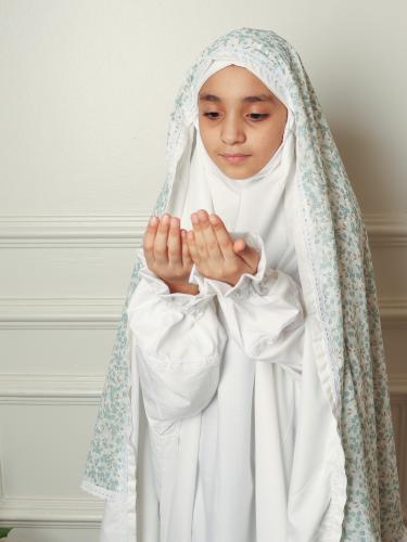 لباس صلاة طرحة التكليف من دار الزهرة- قطعتين 9-11...