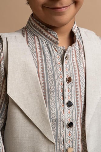 بدلة قرقيعان من سنة إلى 5 سنوات