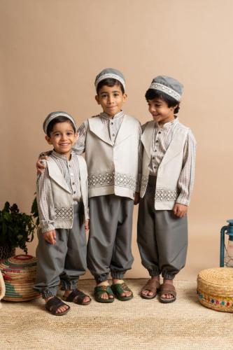 بدلة قرقيعان من سنة إلى 5 سنوات