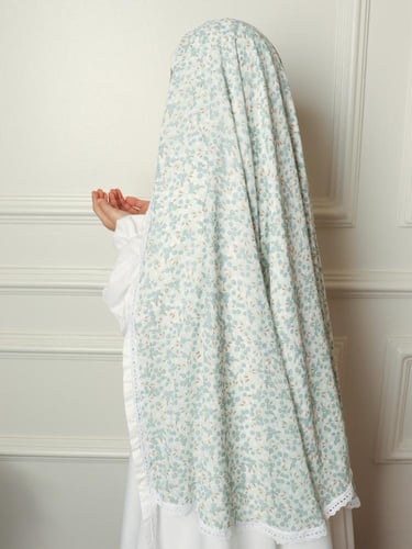 لباس صلاة طرحة التكليف من دار الزهرة- قطعتين 9-11...