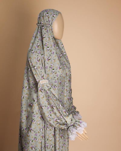 شرشف صلاة قطني نصف كلوش بلون أخضر من دار الزهرة