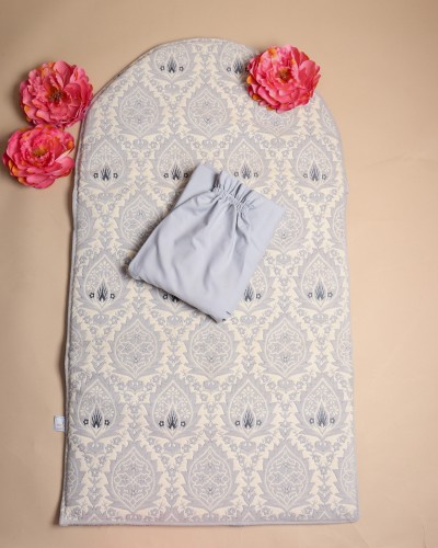 طقم صلاة المحراب مع لباس نصف كلوش من دار الزهرة