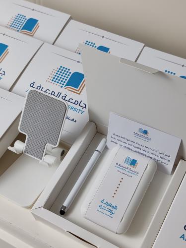 بوكس استاند الجوال والقلم